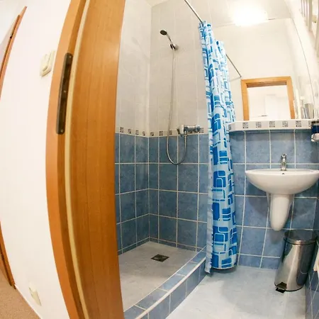 Biela Put 17 - 18 Hotel apartamentowy 3*