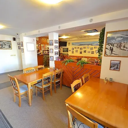 Hotel apartamentowy Biela Put 17 - 18 Dolina Demianowska